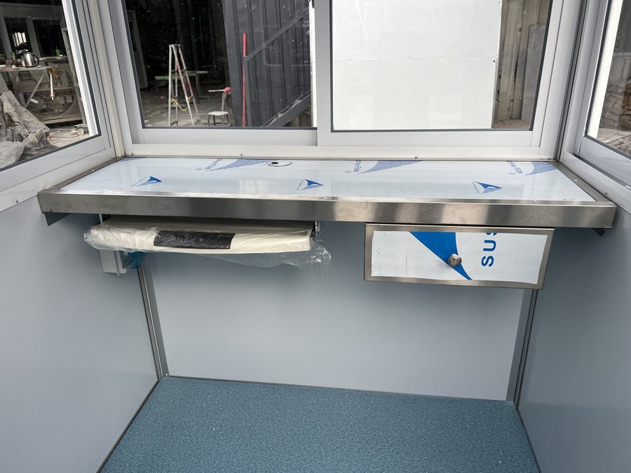 Grey Guard Shack With AC - 4x6 ft Security Booth - view 8