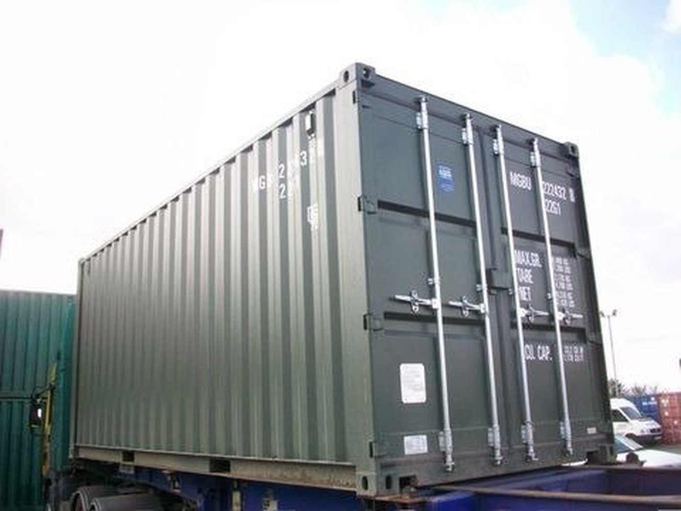 20ft Once-Used Shipping Container S2 view 2